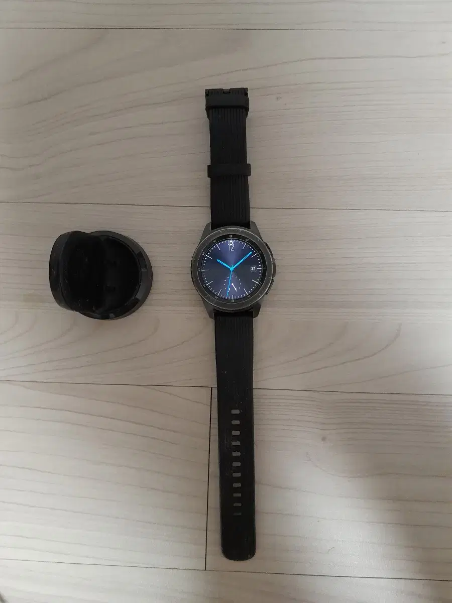 삼성 갤럭시 워치 42mm 블랙 LTE 셀룰러